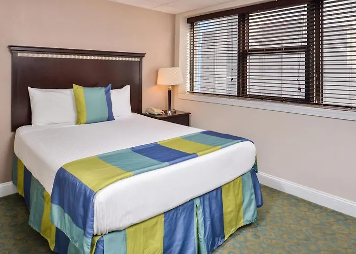 19 Atlantic Hotel
