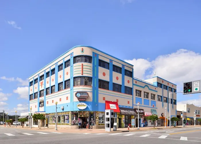 19 Atlantic Hotel