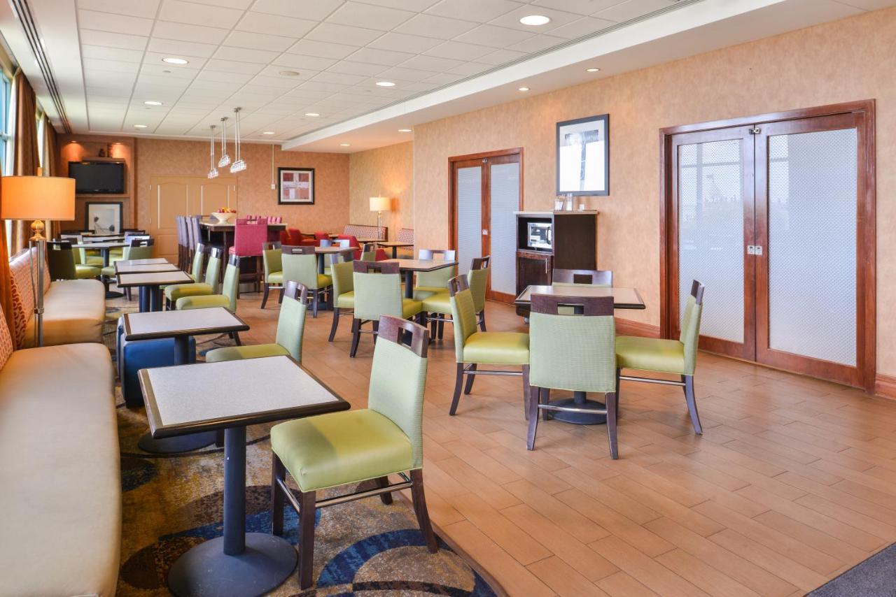 19 Atlantic Hotel